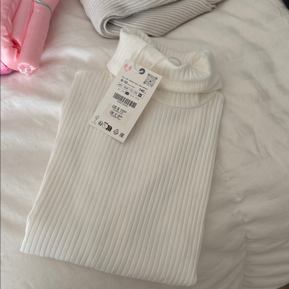 Zara White Ribbed Long Sleeve Tee